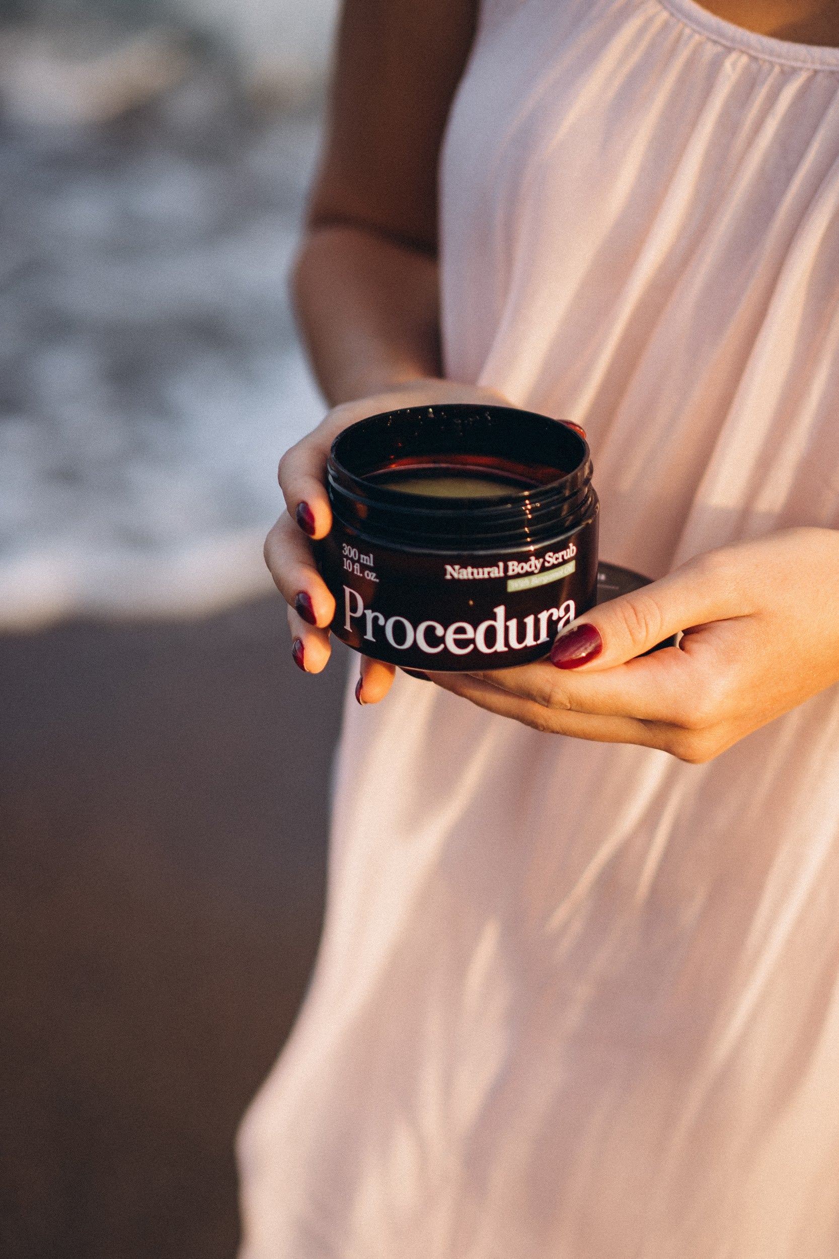 Procedura Bergamot Yağı ile Doğal Vücut Peelingi